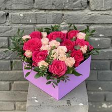 Цветочная композиция из Розы в коробке в Орске