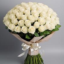 Букет 101 беля роза Белоснежка в Орске
