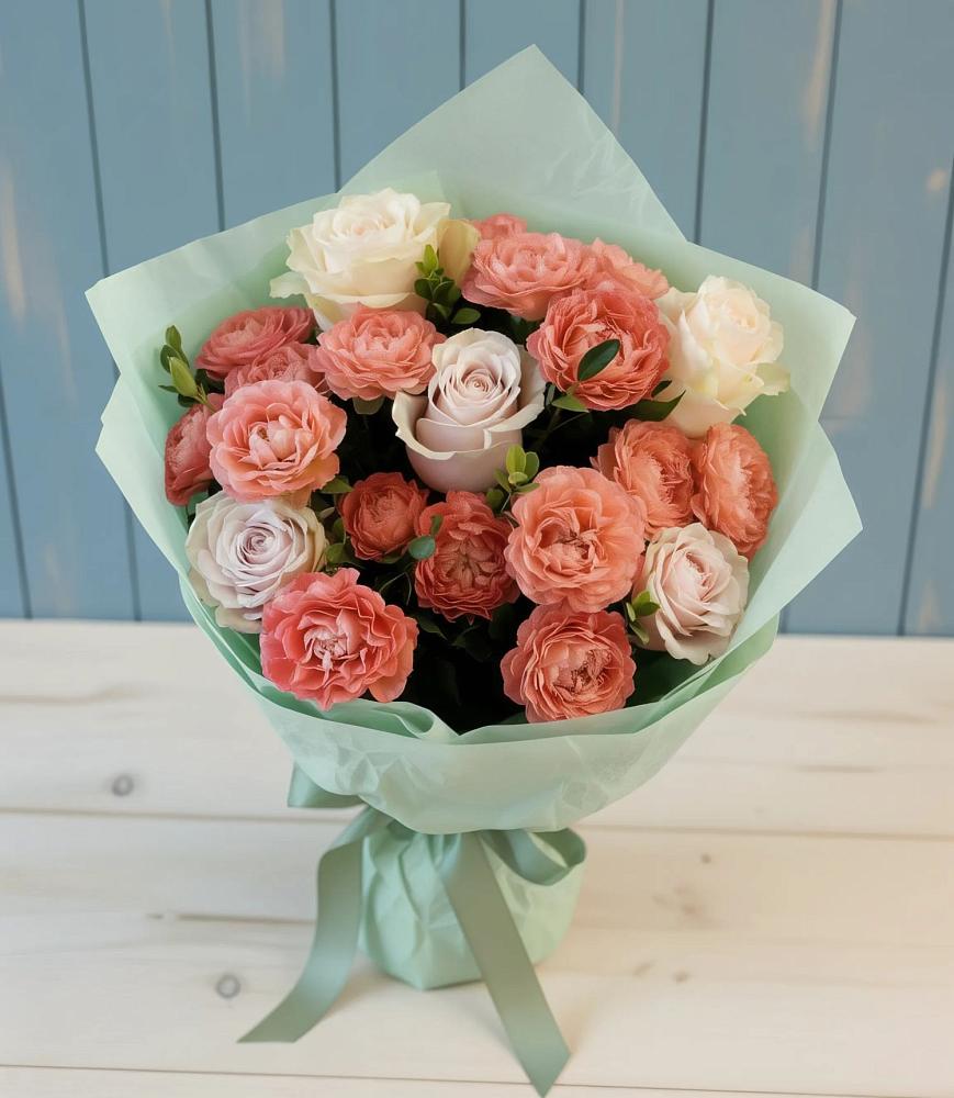 Букет цветов из: Розы в Орске