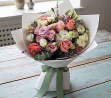 Букет цветов из:  Розы, Лизиантусы и Гвоздики в Орске