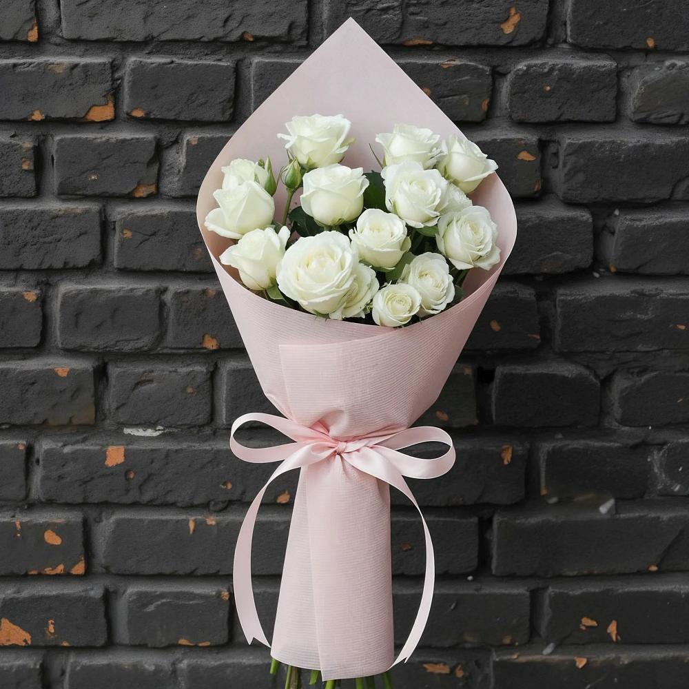 Букет цветов из: Розы в Орске