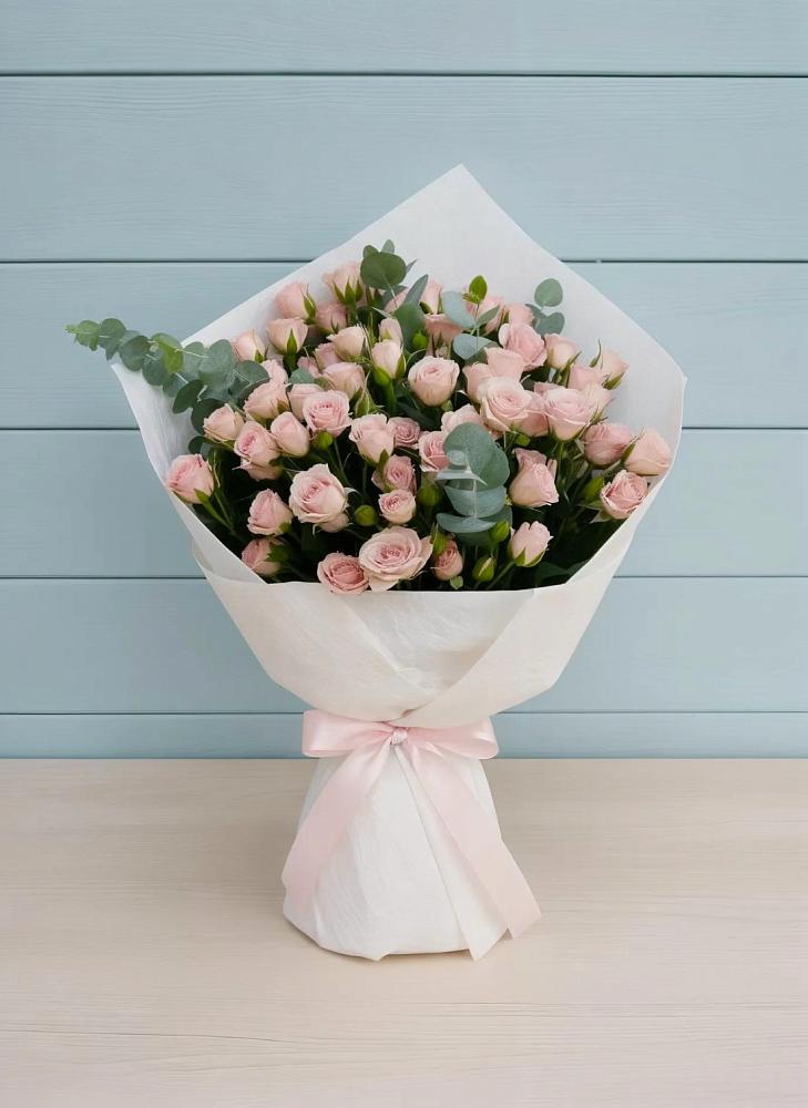 Букет цветов из: Розы в Орске