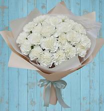 Букет цветов из:  Гвоздики в Орске